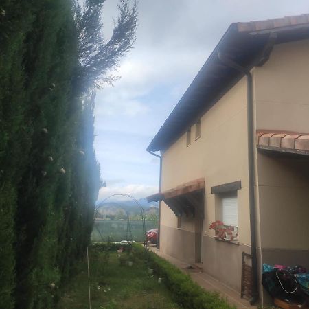 Vivienda El Olivo con piscina privada y jardín. Ayegui Exterior foto