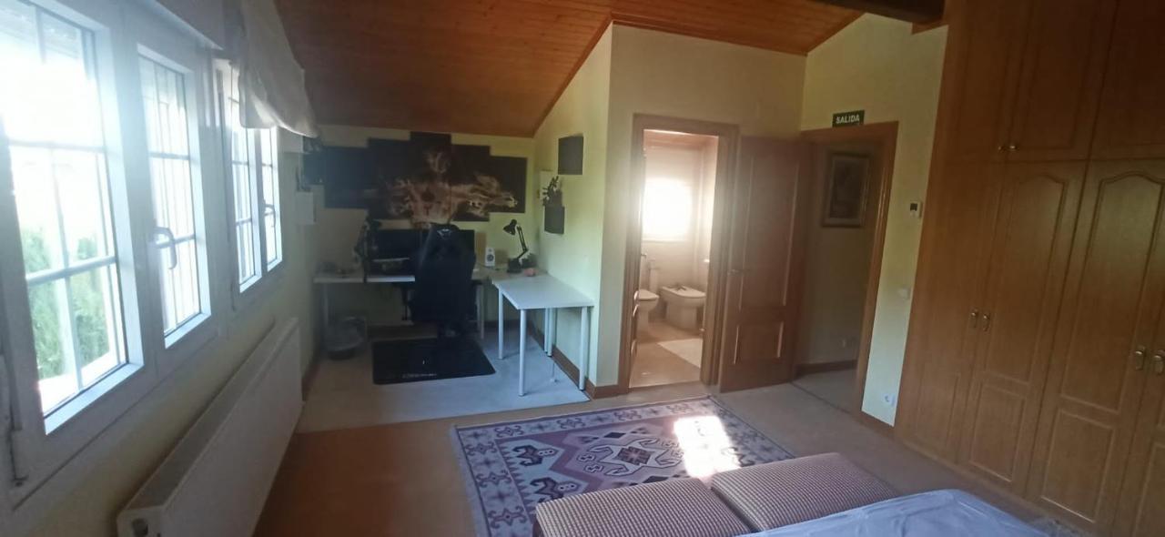 Vivienda El Olivo con piscina privada y jardín. Ayegui Exterior foto